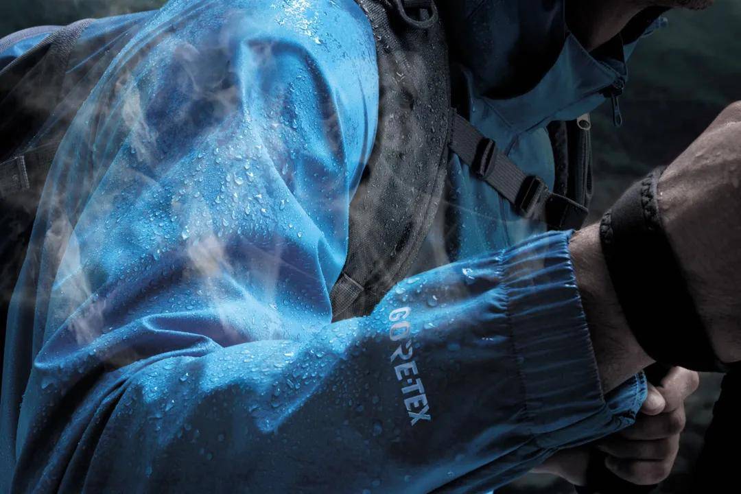 GORE-TEX品牌何以成为户外科技面料标杆开元棋牌运动超有料｜近50年携手上百家品牌(图8)